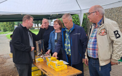 Eisausgabe beim Kinderferienlager der AWO